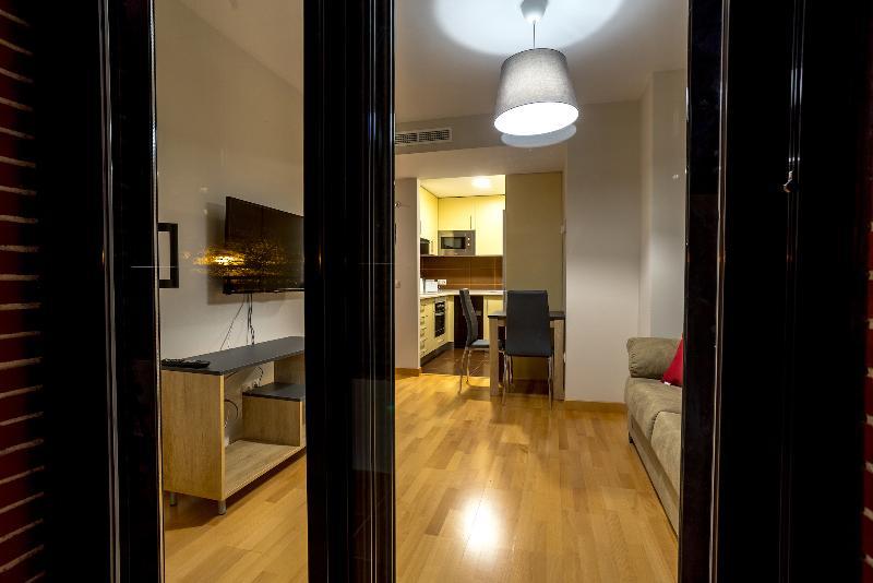 Soemn Apartments Alcalá de Henares Zewnętrze zdjęcie